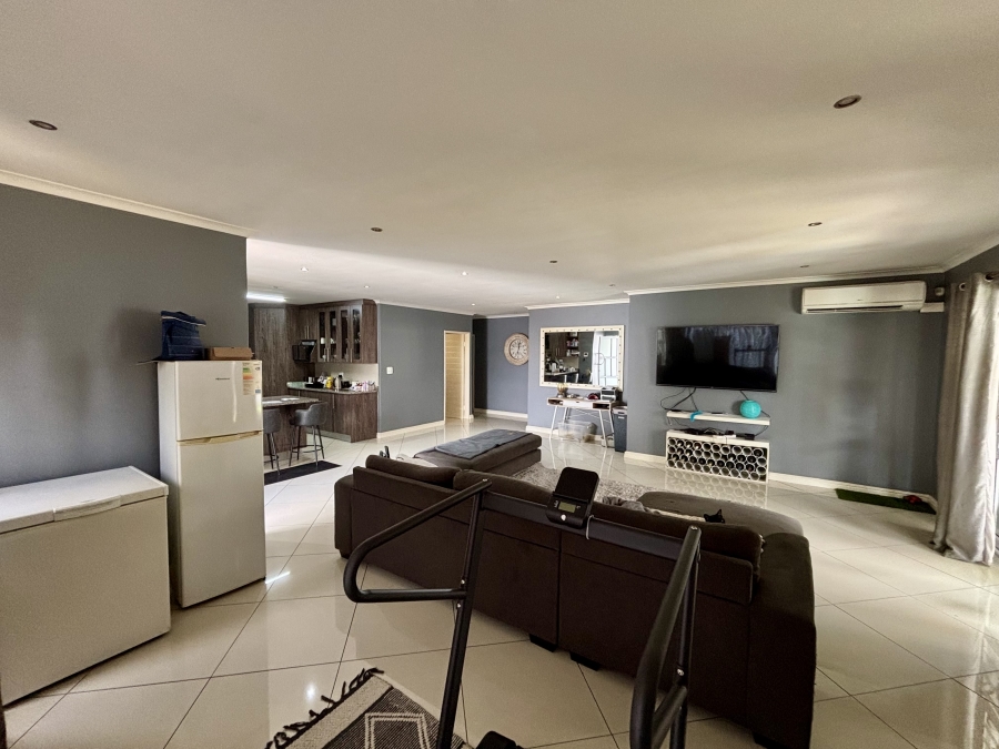 3 Bedroom Property for Sale in Brackenfell South Western Cape